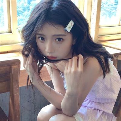 红楼梦第二部:黛玉葬花